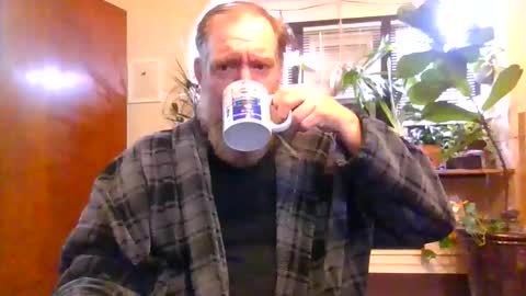 Snapshot of moeblick chatting on December 2025 12:25:02 PM moeblick online show from December 2025 12:25:02 PM