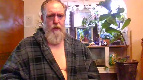 Snapshot of moeblick chatting on December 2025 01:28:01 PM moeblick online show from December 2025 01:28:01 PM