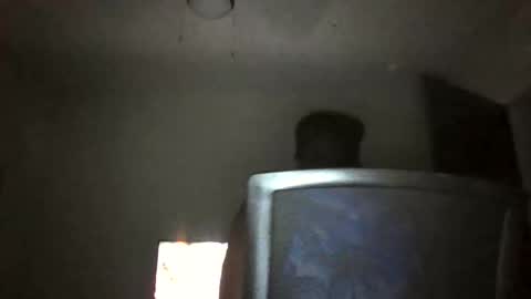 Snapshot of moed1987 chatting on October 2025 04:49:01 AM Carluv99 online show from October 2025 04:49:01 AM