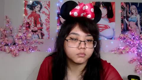 Molly online show from May 2026 04:06:01 AM