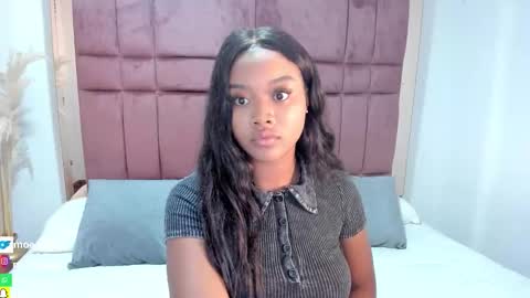 Snapshot of moesha_rey chatting on November 2025 11:14:01 PM Moesha online show from November 2025 11:14:01 PM