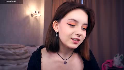 My name is Eda online show from October 2025 05:17:02 AM