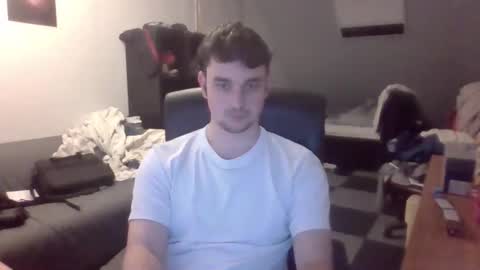moistbreadstick online show from May 2026 10:37:01 PM