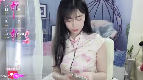 molihua9 online show from January 2025 12:30:01 PM