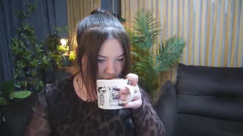 Rosa online show from November 2025 08:30:02 PM