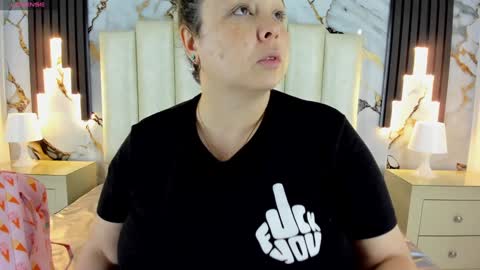 Hey Guys  Im Mollie online show from January 2025 12:01:01 PM