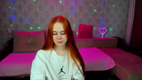 Snapshot of molly__kitty chatting on September 2025 02:49:02 AM molly__kitty online show from September 2025 02:49:02 AM