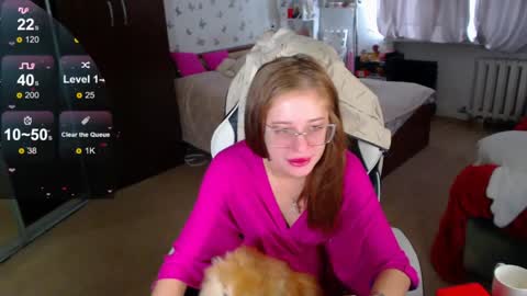 Molly Prvt is open online show from April 2026 07:45:01 AM