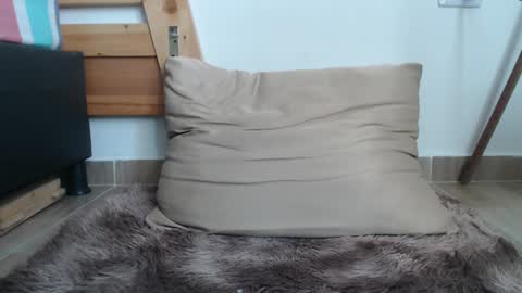 Snapshot of molly_fragance chatting on December 2024 08:36:02 PM Molly online show from December 2024 08:36:02 PM