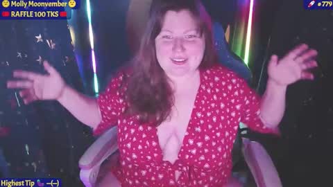 molly_moons online show from November 2025 03:39:01 PM