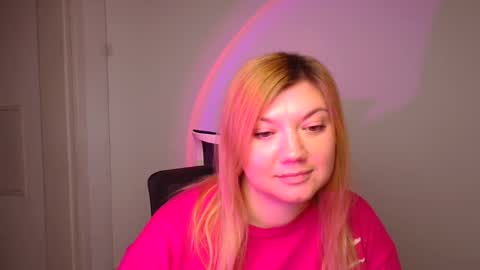 Molly online show from January 2025 01:30:01 PM