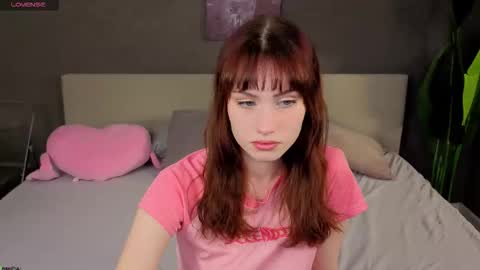 Molly online show from November 2025 12:22:02 AM