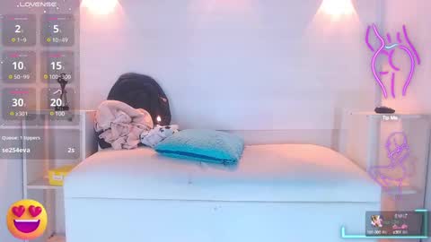 Snapshot of molly_spears chatting on February 2025 01:33:01 AM Molly Spears online show from February 2025 01:33:01 AM