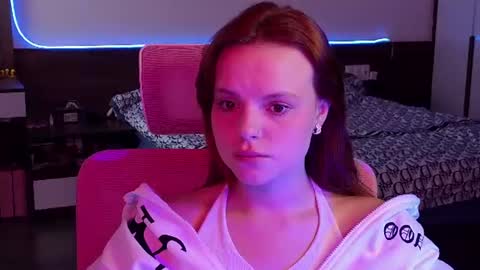 Molly online show from June 2026 02:03:01 AM