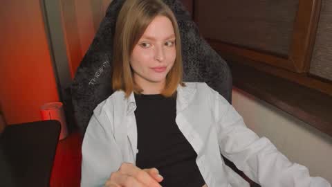 Snapshot of mollydangerous chatting on November 2025 05:13:01 PM Taisha online show from November 2025 05:13:01 PM