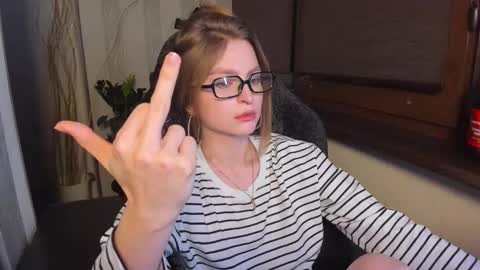 Snapshot of mollydangerous chatting on January 2026 07:11:01 PM Taisha online show from January 2026 07:11:01 PM