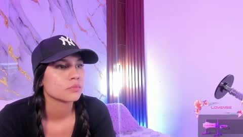 New girl Emily Valentina  Michelle online show from May 2026 01:56:01 AM