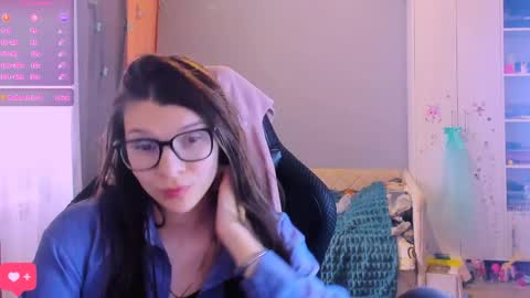  KIRA  online show from March 2026 03:45:02 AM