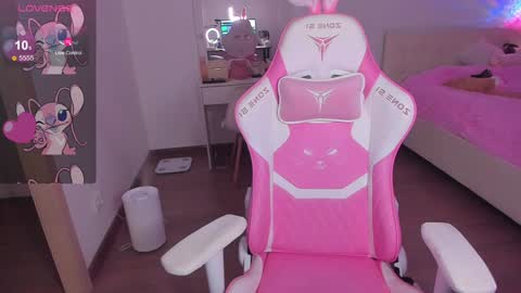 Snapshot of mollymurrrr chatting on December 2024 06:53:01 PM Molly online show from December 2024 06:53:01 PM