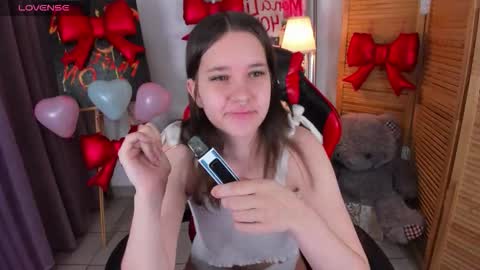 mollysmiawko online show from February 2026 09:39:01 AM