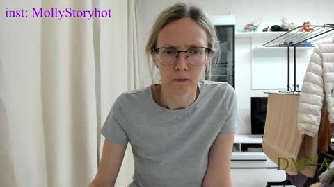 AngelMomm online show from April 2026 10:46:01 AM