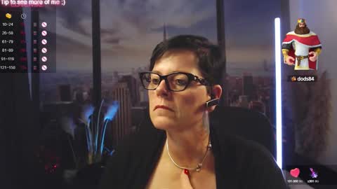 Snapshot of mollysun chatting on September 2025 06:02:01 PM MollySun Nina Randmann online show from September 2025 06:02:01 PM