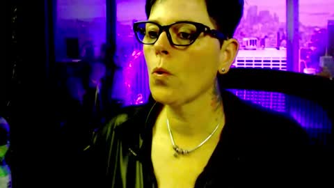 Snapshot of mollysun chatting on January 2026 05:49:02 PM MollySun Nina Randmann online show from January 2026 05:49:02 PM