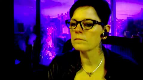 Snapshot of mollysun chatting on February 2026 04:54:01 PM MollySun Nina Randmann online show from February 2026 04:54:01 PM