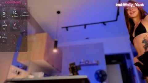 Molly online show from September 2025 10:48:02 AM