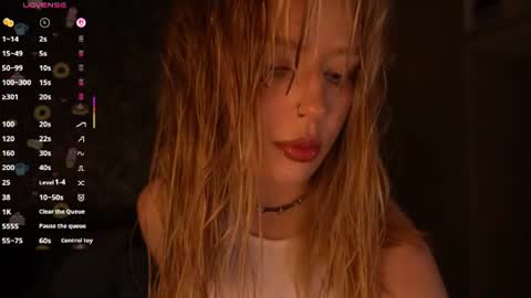 mollyymayy online show from June 2026 12:13:02 AM