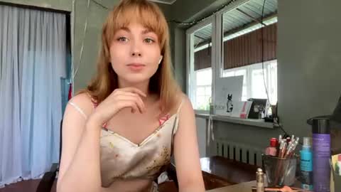 Snapshot of molyangel chatting on June 2026 12:17:01 PM Oksana online show from June 2026 12:17:01 PM