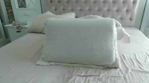 Amy online show from February 2026 09:49:02 AM