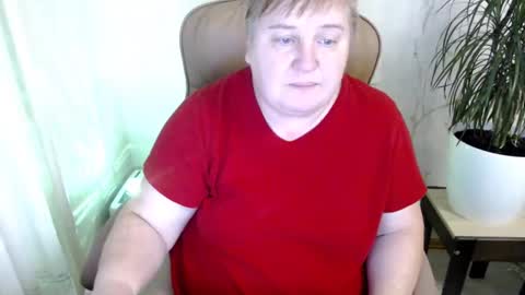 Snapshot of mommy99x chatting on January 2025 12:35:02 PM Mommy99X online show from January 2025 12:35:02 PM