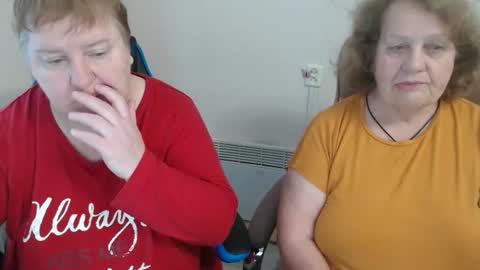 Snapshot of mommy99x chatting on January 2026 08:28:02 AM Mommy99X online show from January 2026 08:28:02 AM