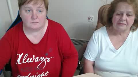 Snapshot of mommy99x chatting on January 2026 08:29:01 PM Mommy99X online show from January 2026 08:29:01 PM