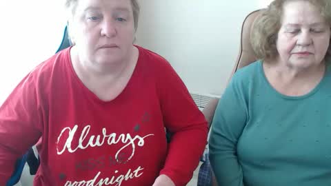 Snapshot of mommy99x chatting on February 2026 08:35:01 AM Mommy99X online show from February 2026 08:35:01 AM