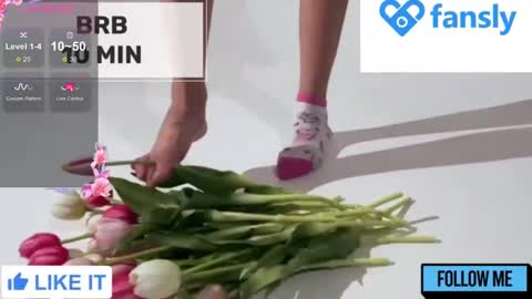 Snapshot of mommy_cum chatting on December 2024 02:34:02 AM Mommy online show from December 2024 02:34:02 AM