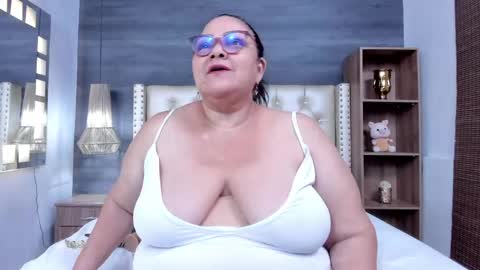 Jelitza online show from May 2026 09:16:02 AM