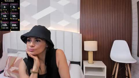 Letty Smith online show from December 2025 11:19:01 AM