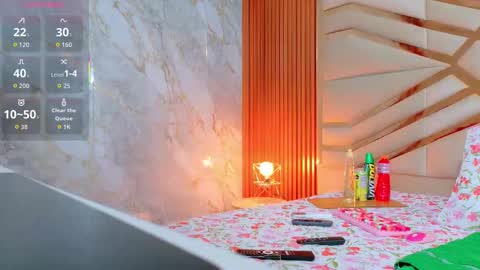  DINAH  online show from October 2025 02:19:02 AM