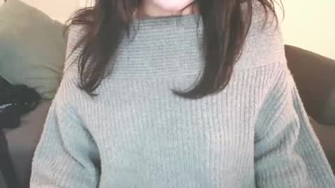 Momo online show from December 2024 08:55:01 PM