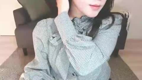 Momo online show from December 2024 01:24:02 AM