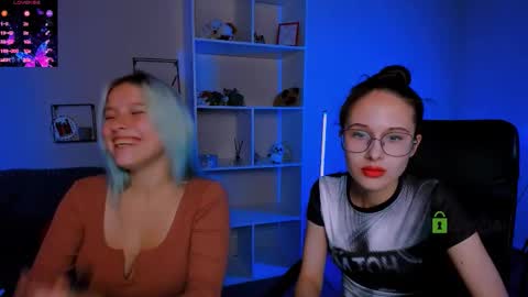 Mona  online show from October 2025 08:42:02 PM