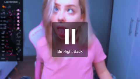 Snapshot of monalauu chatting on February 2025 05:53:02 PM online show from February 2025 05:53:02 PM