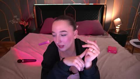 Taina online show from September 2025 06:53:01 PM