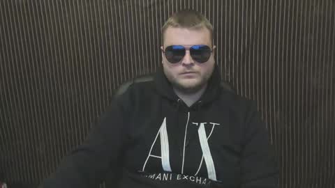 Snapshot of moneycumshot chatting on February 2026 05:53:02 PM Alex online show from February 2026 05:53:02 PM