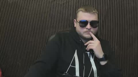 Snapshot of moneycumshot chatting on February 2026 05:02:01 PM Alex online show from February 2026 05:02:01 PM