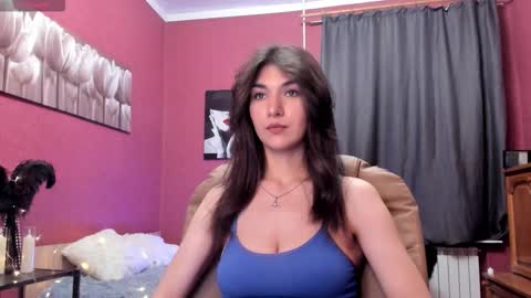 Monica online show from October 2025 10:34:02 PM