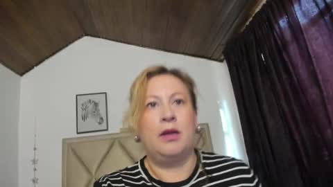 Mony online show from May 2026 12:12:01 PM