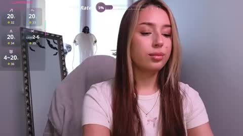 Monica online show from October 2025 01:13:01 PM